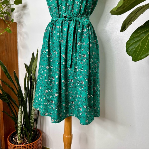 LC Lauren Conrad Green Floral spring Dress - Picture 4 of 8